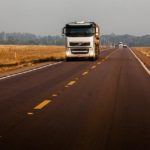 Taques sanciona Fethab e assegura R$ 730 milhões para rodovias