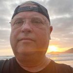 Blairo e 4 familiares contraem Covid-19 e estão isolados em Balneário Camburiú