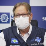 ‘Não precisam correr ansiosos para os postos de saúde’, diz secretário de MT sobre vacina contra Covid-19