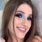 Adolescente que matou amiga é condenada a 3 anos e está sendo procurada