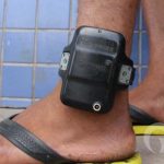 Homem registra ocorrência após ter tornozeleira furtada enquanto dormia