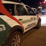 Adolescente comandava festa clandestina com 200 pessoas