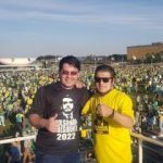 Filho de ex-deputado é intubado com covid após ato em Brasília