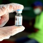 Chamada para vacina obedece ordem do agendamento e até segundos contam