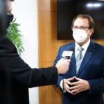 Pré-candidato, ex-deputado não é encontrado para responder ação em MT