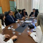 Governo de MT debate com ministros regulamentação da pesca esportiva e fortalecimento do turismo