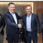 Mauro Mendes autoriza construção de quase 3 mil casas em município de MT