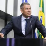 ‘Ex-secretário e familiares ostentavam com dinheiro desviado da Saúde’, diz vereador