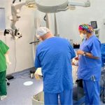 Estado realiza primeira cirurgia de implante coclear pelo SUS em MT