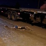 Motociclista bate em caminhão durante ‘racha’ e morre em MT