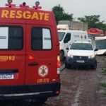 Ambulância com 5 ocupantes capota durante chuva em MT