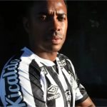 Robinho passa noite na cadeia e ficará uma semana em cela separada