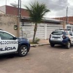 Motorista de aplicativo é sequestrado, esganado e estuprado com cabo de vassoura