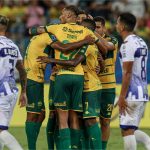 Veja os golaços da vitória do Cuiabá pela Sul-Americana na estreia de Petit