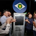Governador entrega ampliação da Avenida Parque do Barbado