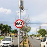 Novo radar instalado em avenida começa a multar em Cuiabá