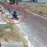 Câmera flagra homem tentando matar trabalhadores de obra