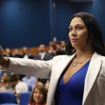 Primeira advogada trans é contratada pela Defensoria Pública em Chapada