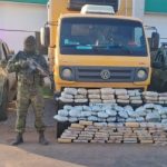 Dupla é presa transportando ‘supermaconha’ em caminhão de prefeitura