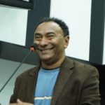 Emanuel oficializa humorista como secretário em Cuiabá