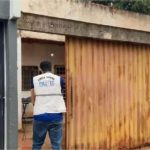 Mulher mata homem com golpe de faca durante bebedeira e alega legítima defesa