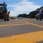 Motoristas não esperam inauguração e já usam ponte inacabada