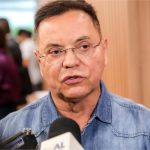 Botelho defende reduzir maioridade penal e diz que facções ‘premiam’ adolescentes por crimes