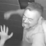 Veja vídeo e fotos de lesões em mulher espancada por empresário em elevador