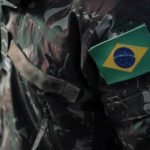 Cabo do Exército agride namorada que ameaça se matar em VG