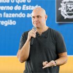 Prefeito palestra no fórum internacional de cidades em Dubai