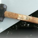 Barbaridade: Filho acerta marretadas na cabeça da mãe e tenta estupro em MT