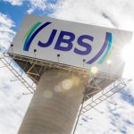 JBS tem 300 vagas de emprego abertas em 9 cidades de MT
