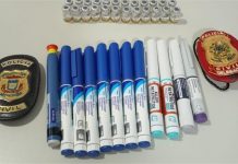 Polícia flagra remédios irregulares em clínica e autua médico