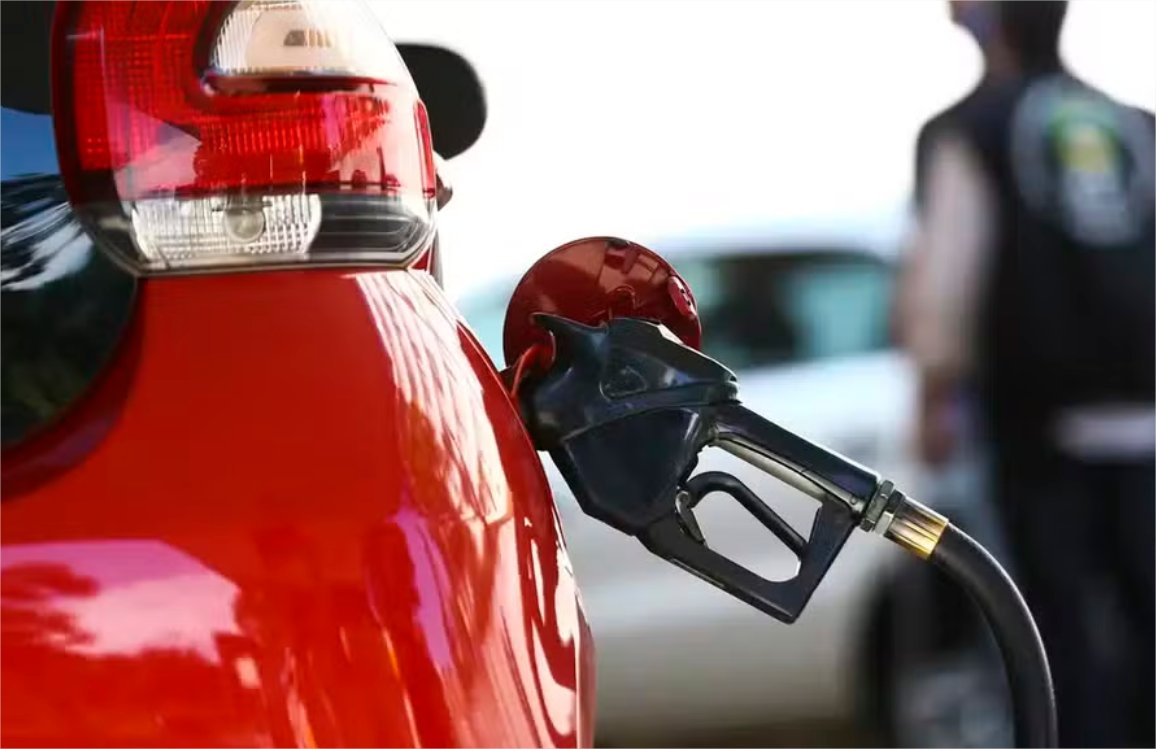 Gasolina batizada com 32% de etanol começa a encher seu tanque a partir de quarta-feira