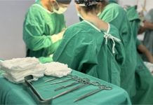 Moradora de MT dá à luz a gêmeos siameses em parto de alta complexidade