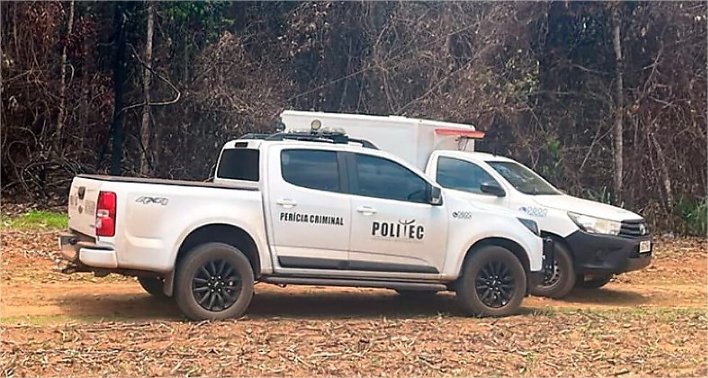 Cão farejador encontra corpo enterrado em mata de Primavera do Leste