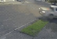 Adolescente de 14 anos bate caminhonete desgovernada em casa de vizinhos em MT