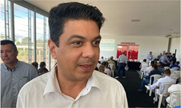 Kalil Baracat de Arruda Prefeito Várzea Grande (Foto Robson Silva - Secom-VG)
