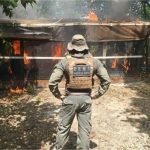 Polícia prende quatro pessoas e derruba construções irregulares em área de preservação em MT