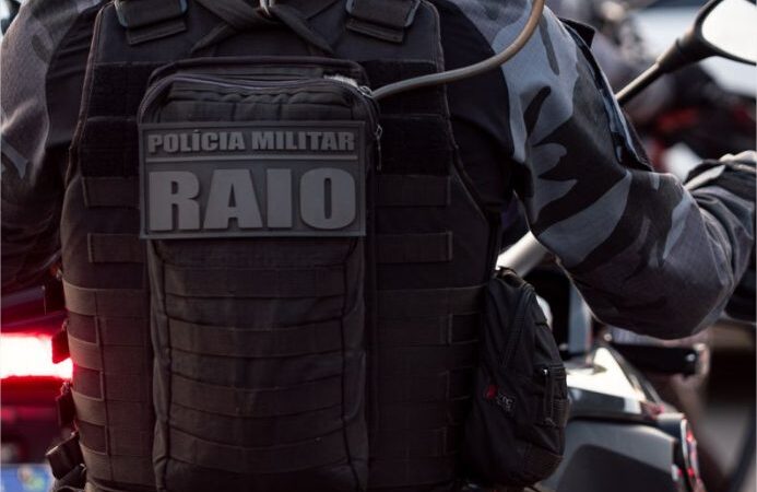 Sargento é atingido por tiro na boca dentro de quartel em Cuiabá