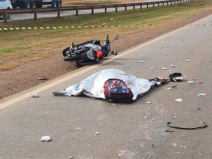 Acidente na BR-364 mata motociclista que levava criança para escola; vídeo