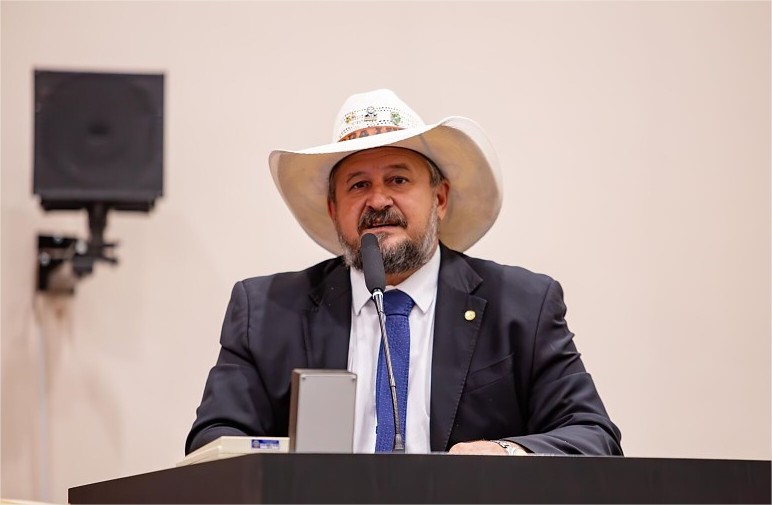 Deputado quer proibir criação e venda de pit bulls em Mato Grosso