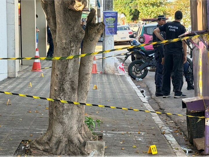 Homem é morto a facadas em praça do Cristo Rei e suspeito é morador de rua (vídeo)