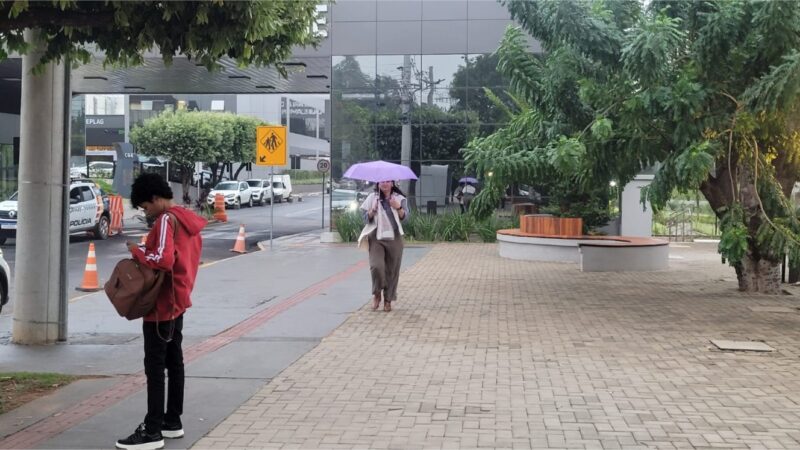 Temperatura chega em 15ºC, mas calor volta na segunda-feira em MT