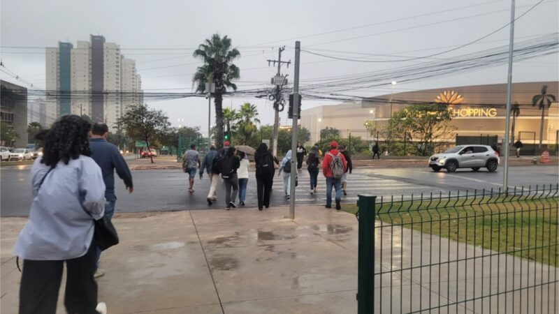 Frente fria mantém manhãs geladas e céu nublado em Cuiabá até domingo