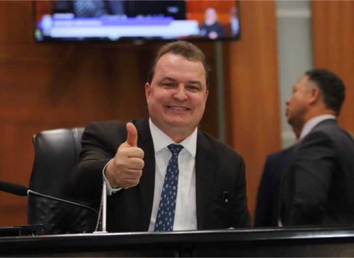 Conversas de bastidores apontam que Max Russi pode disputar governo