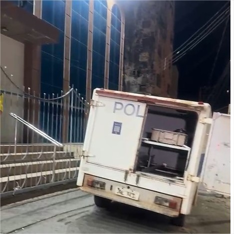 Homem em situação de rua é encontrado morto dentro de igreja no centro de Cuiabá; vídeos
