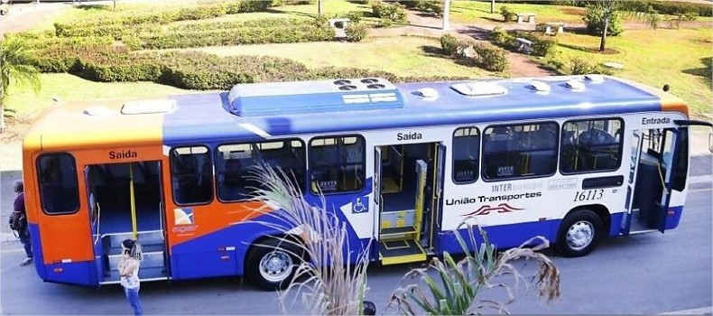 Homem sequestra e ameaça explodir ônibus em MT dizendo que agora é um terrorista