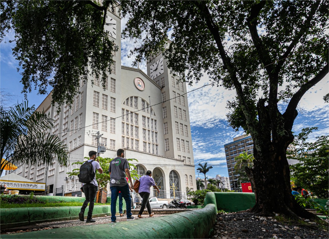 Prefeitura revitaliza Praça da República com apoio financeiro da Câmara de Cuiabá