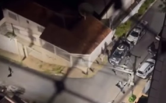Suspeito morre após manter vítima refém durante operação do Raio em Cuiabá; vídeo